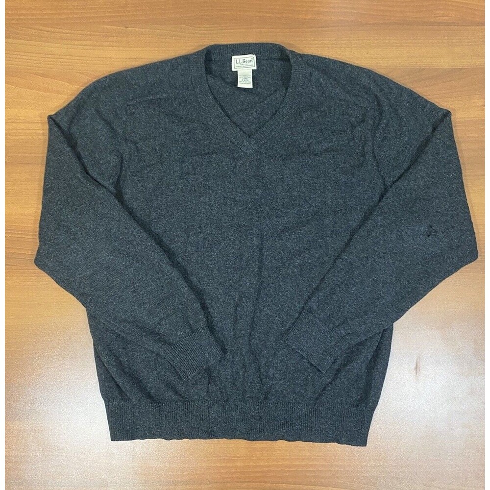 LL Bean 100% Lambs' Wool Sweater Men’s Large V Neck Charcoal Flawed